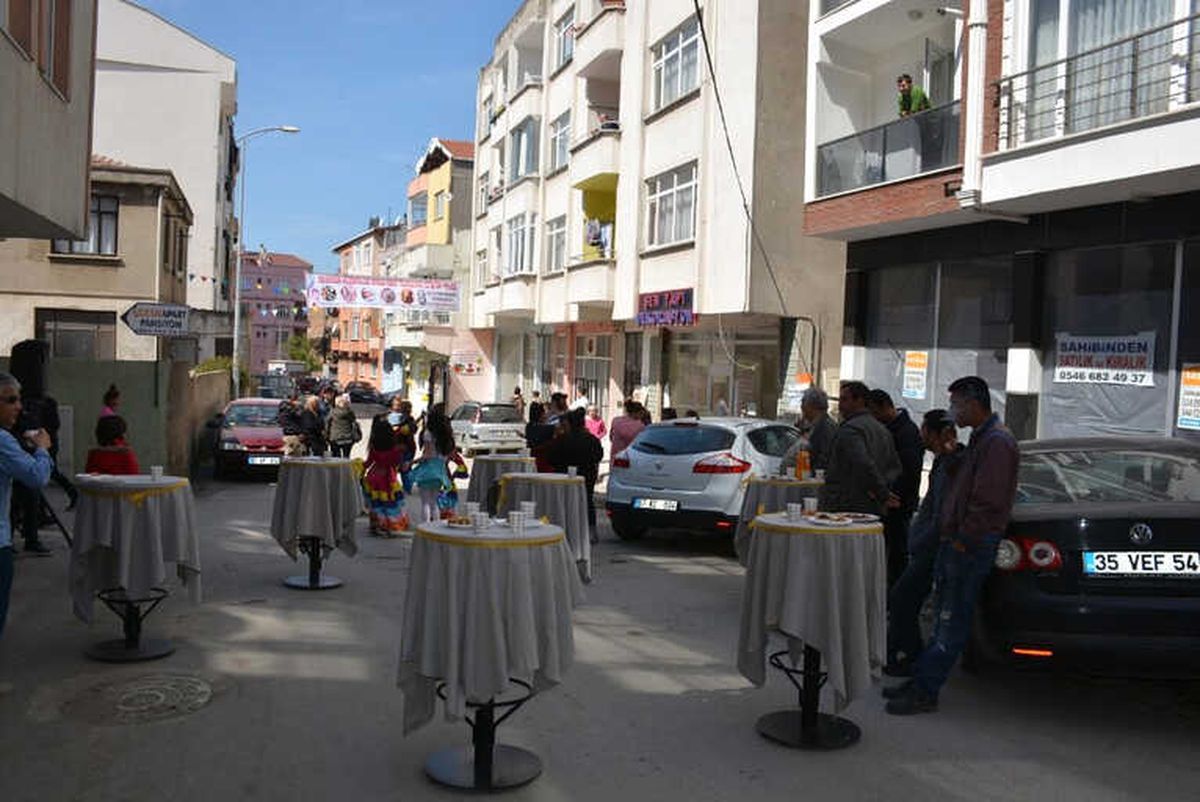 Sinop\'ta 8 Nisan Romanlar Günü