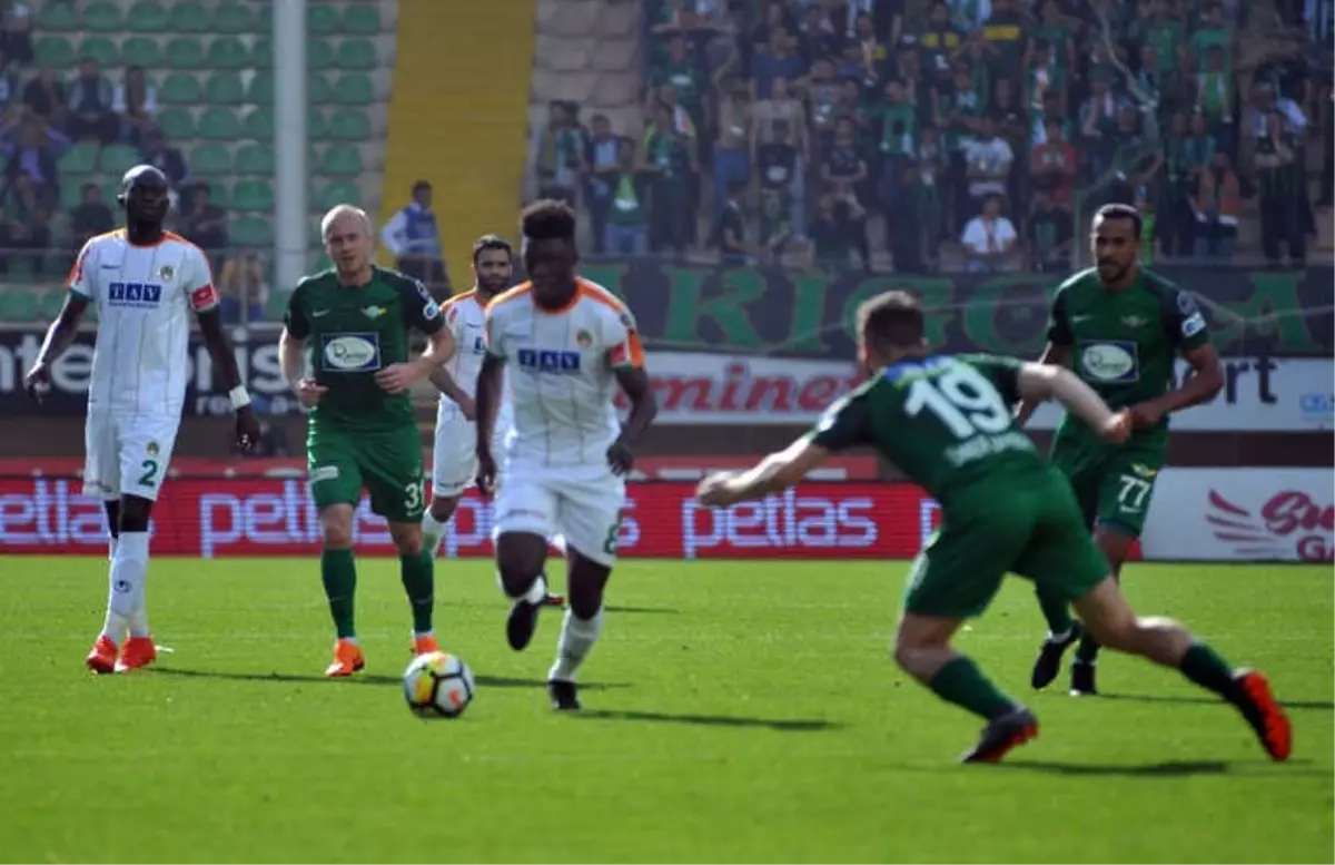 Spor Toto Süper Lig: Alanyaspor: 3 - Akhisarspor: 1 (Maç Sonucu)