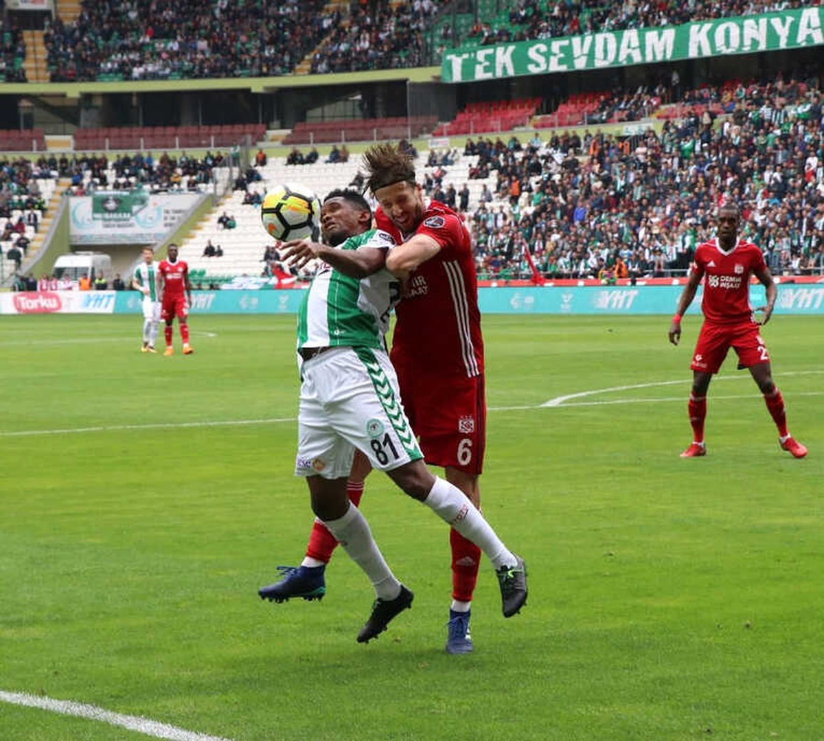 Spor Toto Süper Lig: Atiker Konyaspor: 1 - D.g. Sivasspor: 0 (İlk Yarı)