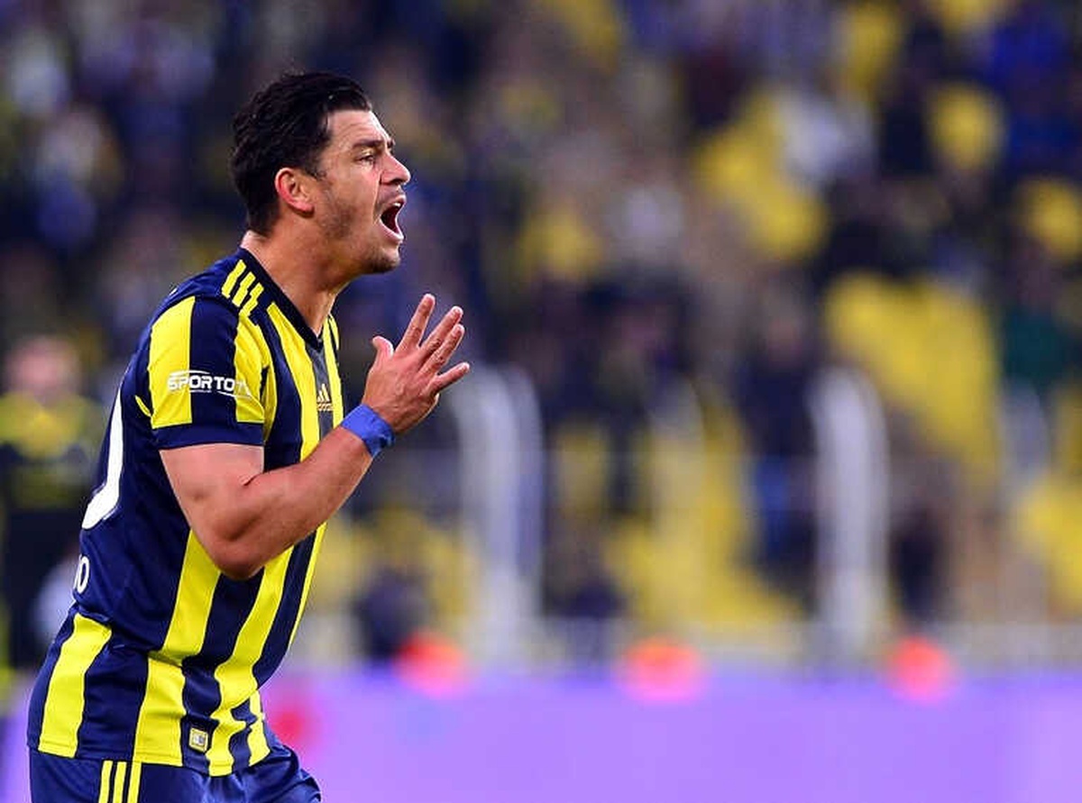 Spor Toto Süper Lig: Fenerbahçe: 0 - Osmanlıspor: 0 (İlk Yarı)