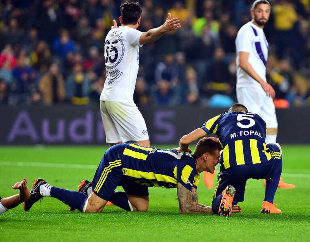 Spor Toto Süper Lig: Fenerbahçe: 2 - Osmanlıspor: 0 (Maç Sonucu)