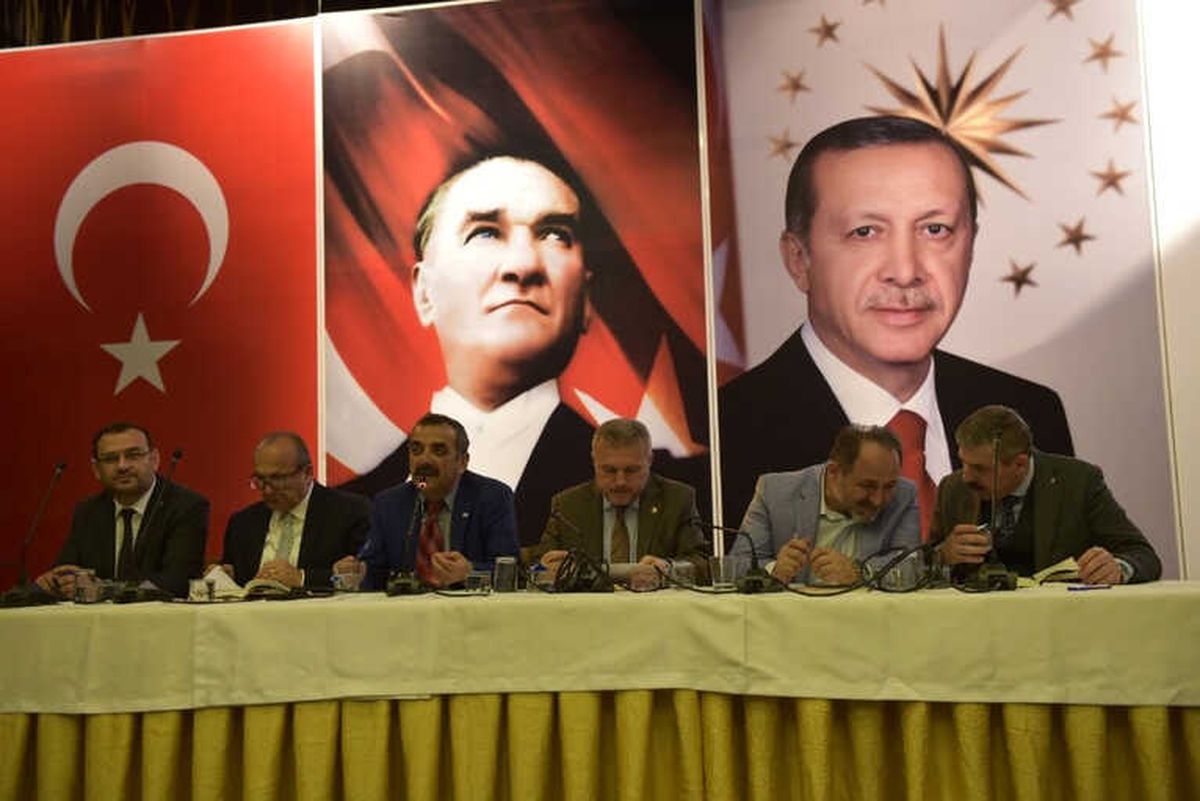 Taşköprü\'de \'Ak Parti Yerel Yönetim Buluşmaları\' Toplantısı Yapıldı
