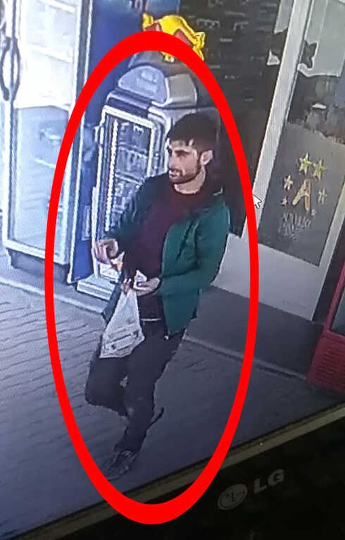 Aynı Sokaktan 2 Otomobil Çalan Zanlı Üzerinde Uyuşturucuyla Yakalandı