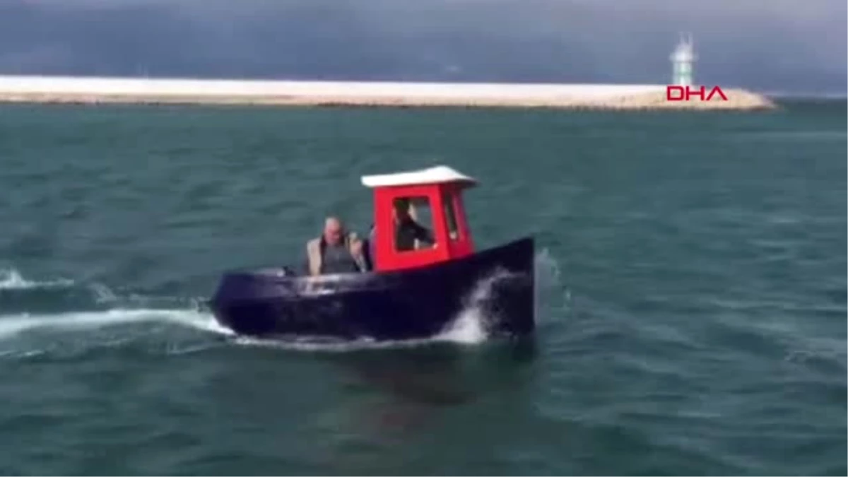 Balıkesir Oyuncu ve Sunucu Alp Kırşan İçin Mini Tugboat Üretiyor-Hd