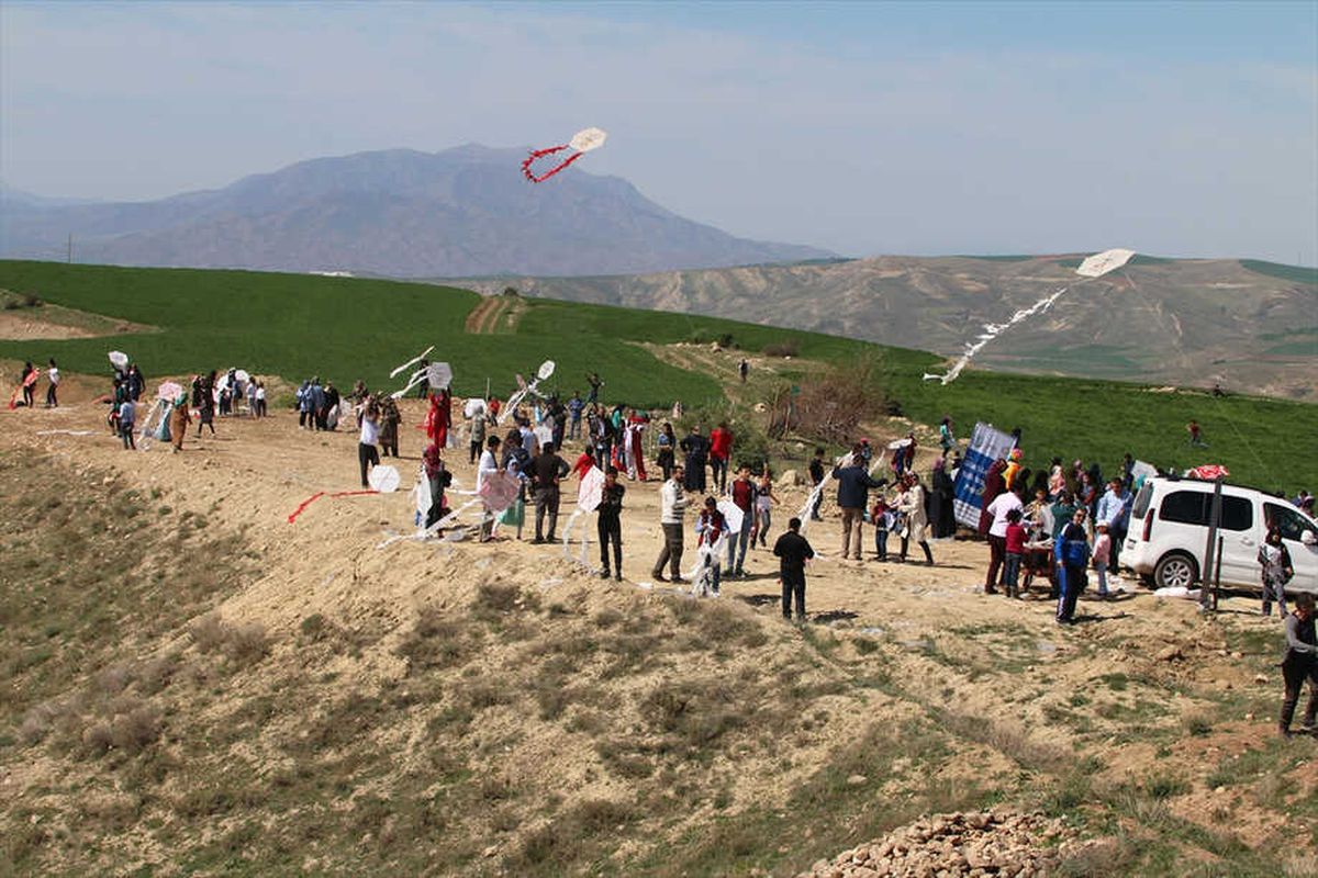 Elazığ\'da "Bilinçli Gençler Mutlu Yarınlar" Projesi