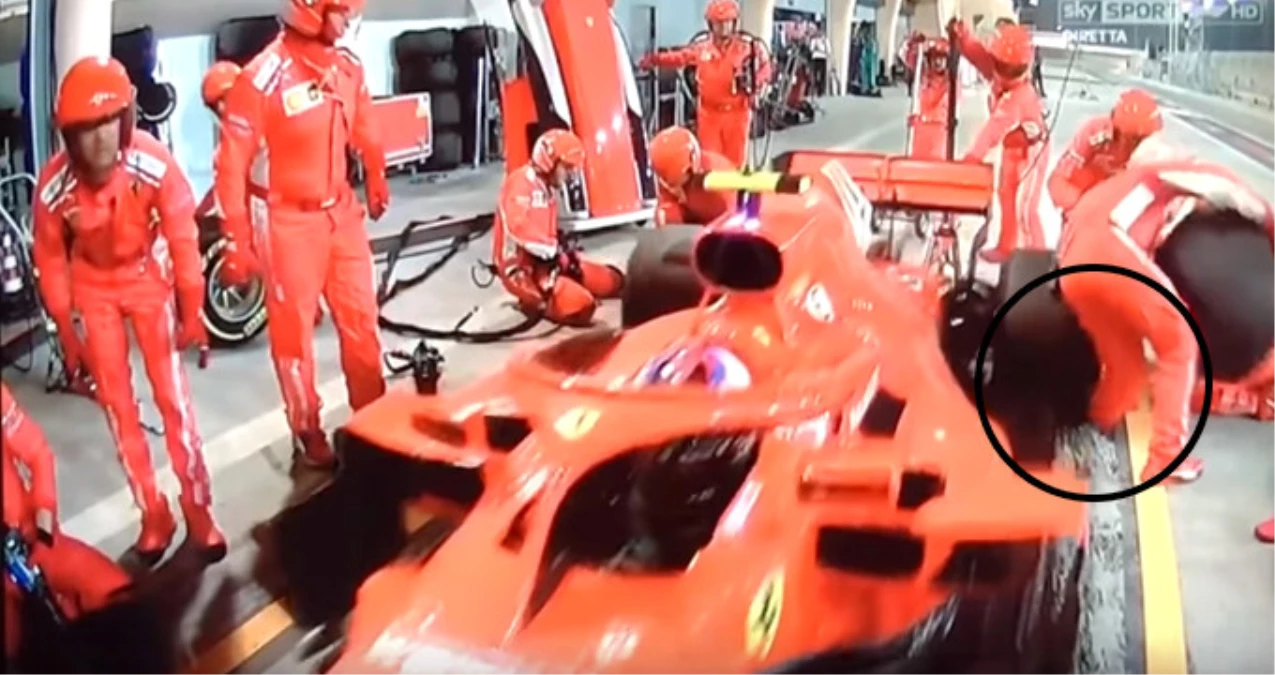 Formula 1\'de Raikkonen, Mekanikerin Bacağını Ezdi