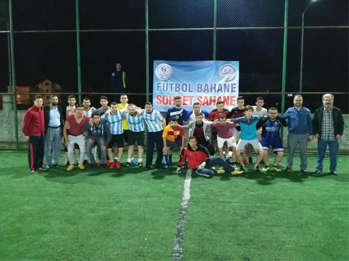 Futbol Bahane Sohbet Şahane