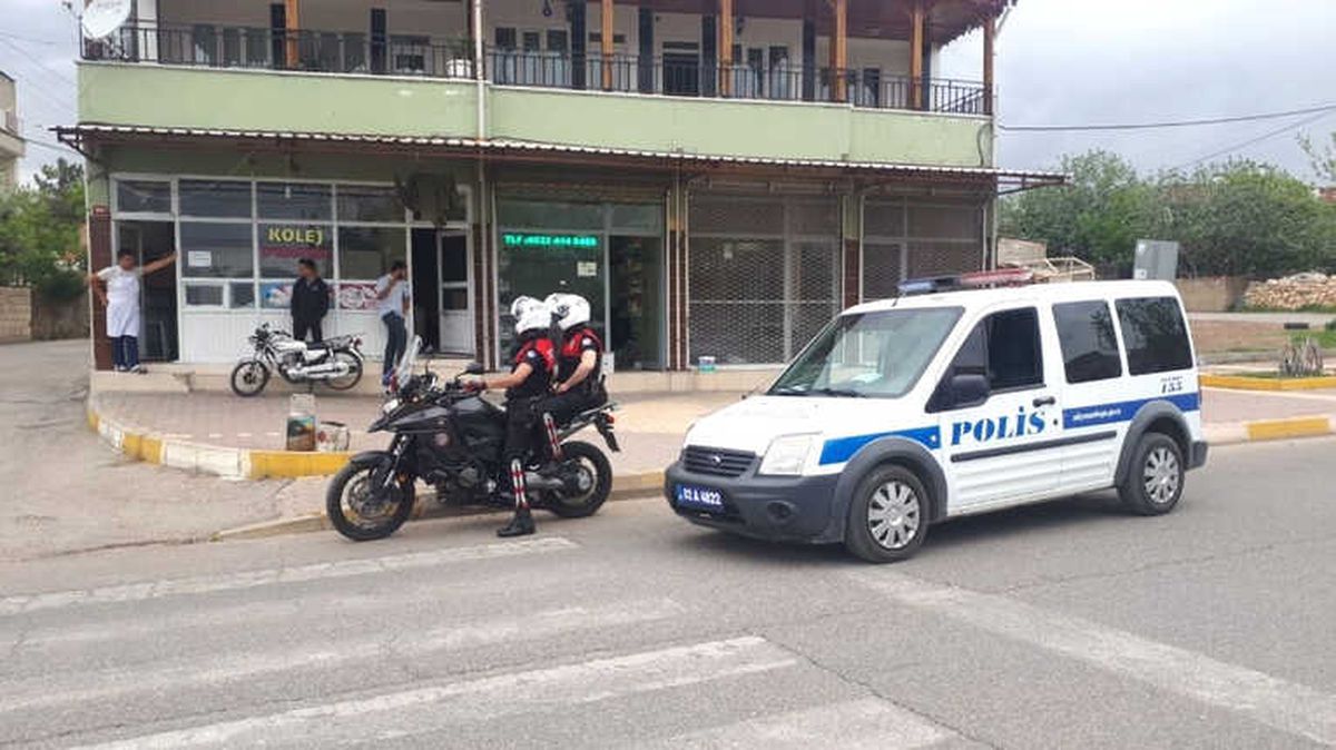Otobüs Sürücüsünü Gasp Etmeye Çalışan Şahıslar Her Yerde Aranıyor