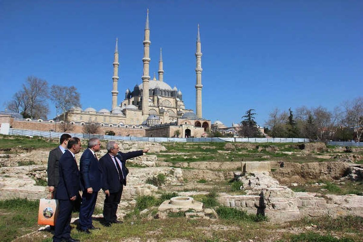 Prof. Dr. Can Binan: "Selimiye\'nin Silüetini Kaybetmememiz Gerekiyor"