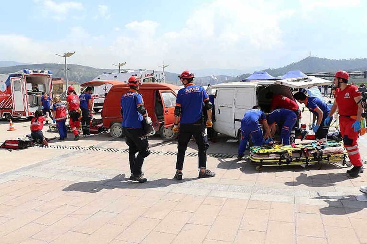 Umke\'den Gerçeğini Aratmayan Tatbika