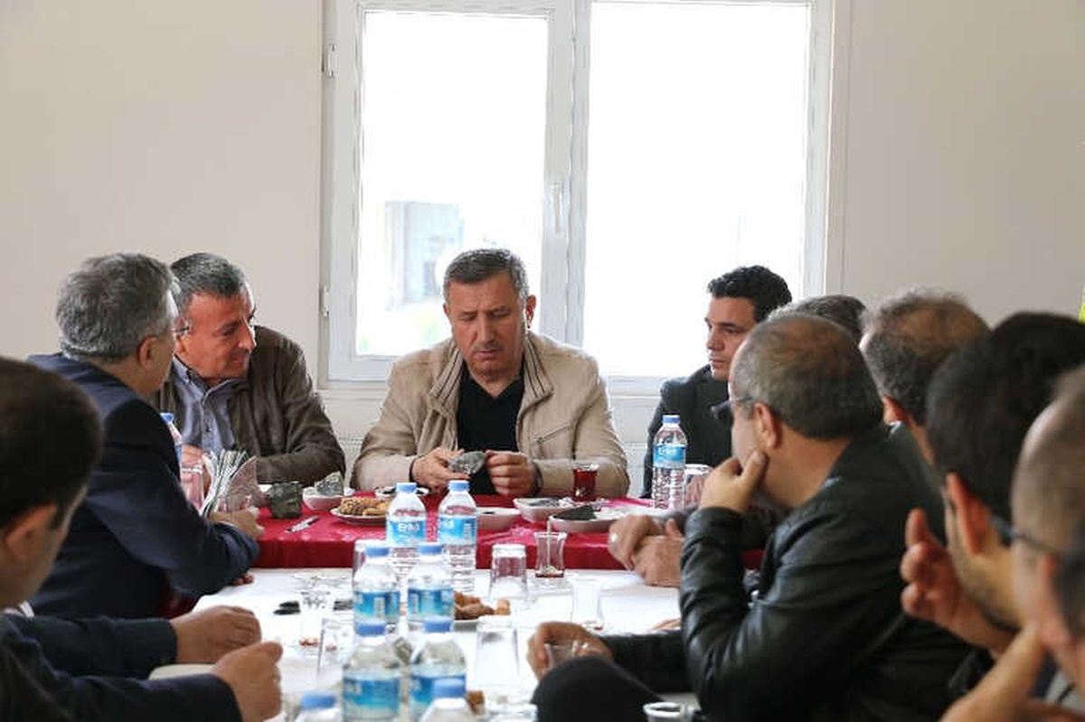 Vali Yılmaz, Maden Sahasını İnceledi