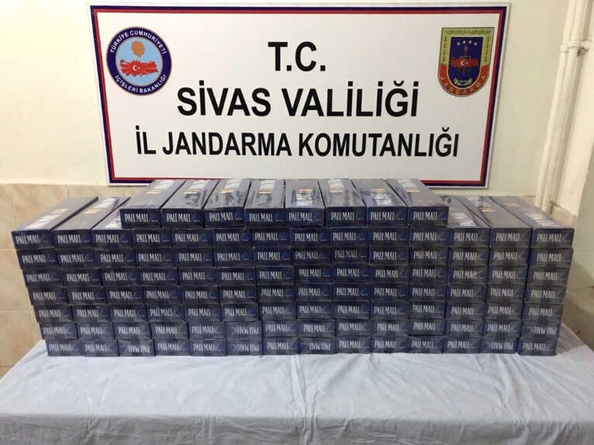 Yolcu Otobüsü Zulasında Sigara Ele Geçirildi