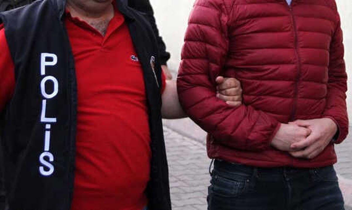 79 Eski Öğretmene Fetö Gözaltısı