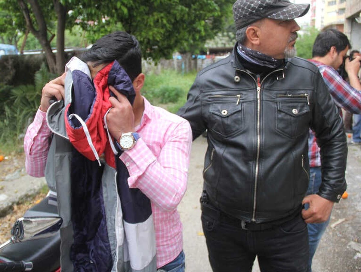 Amatem\'den Kaçan Bağımlıyı Polis Eroin Kullanırken Yakaladı