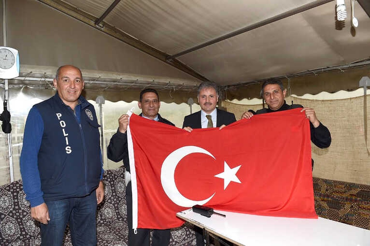Çakır Görev Başındaki Polisleri Ziyaret Etti