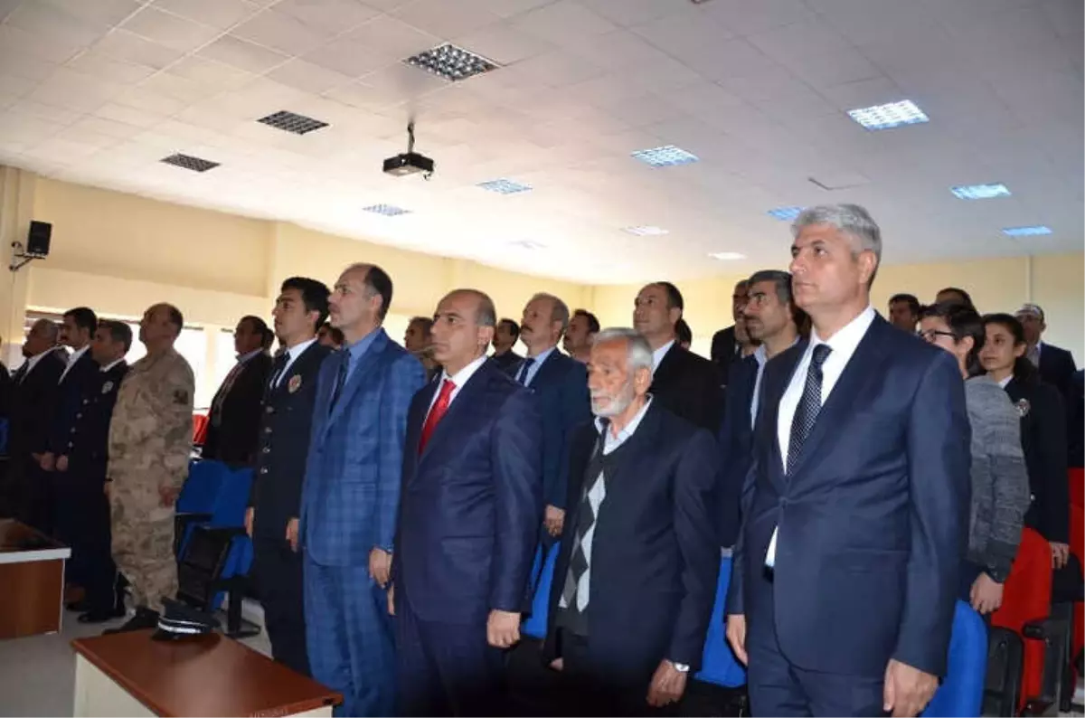 Darende\'de Polis Haftası Coşkusu