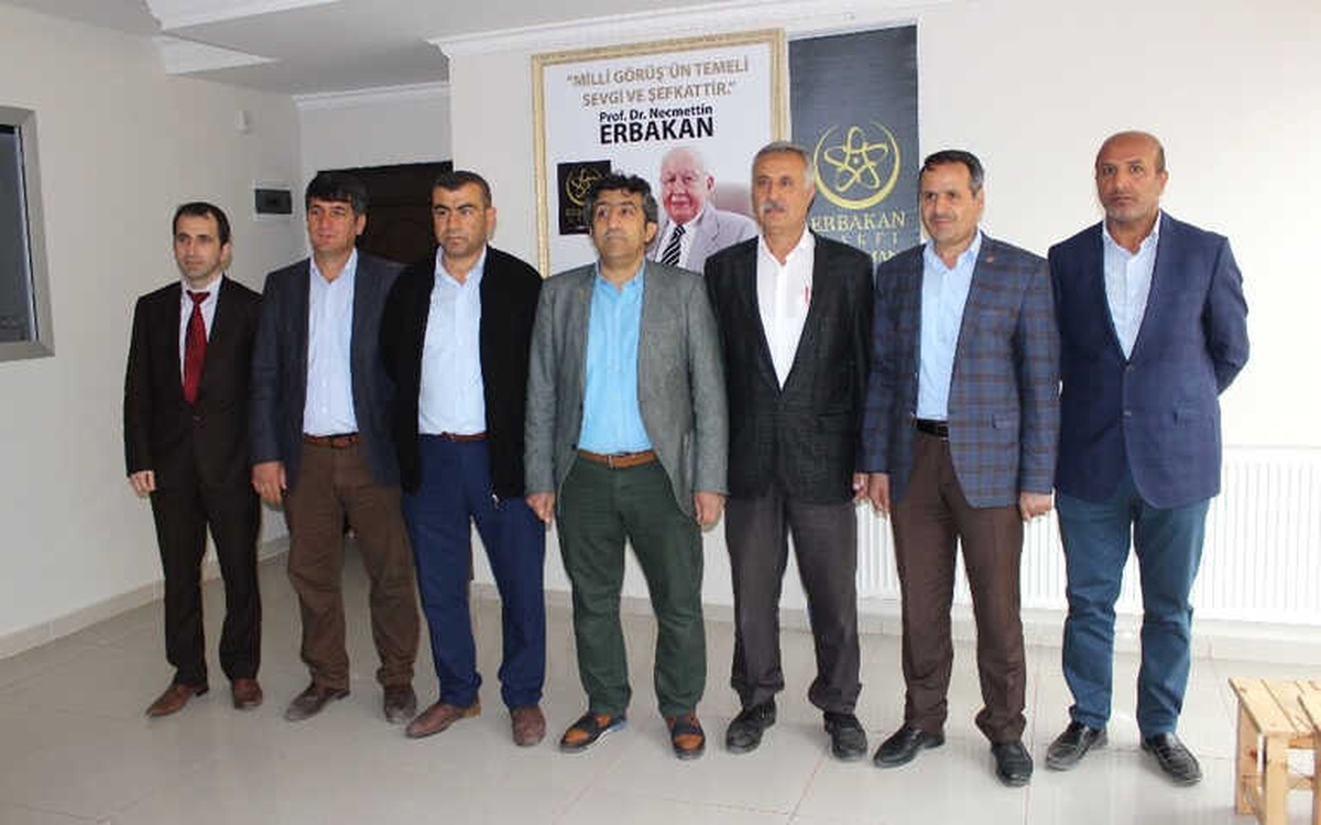 Erbakan Vakfı Yöneticileri Basın Mensuplarıyla Bir Araya Geldi