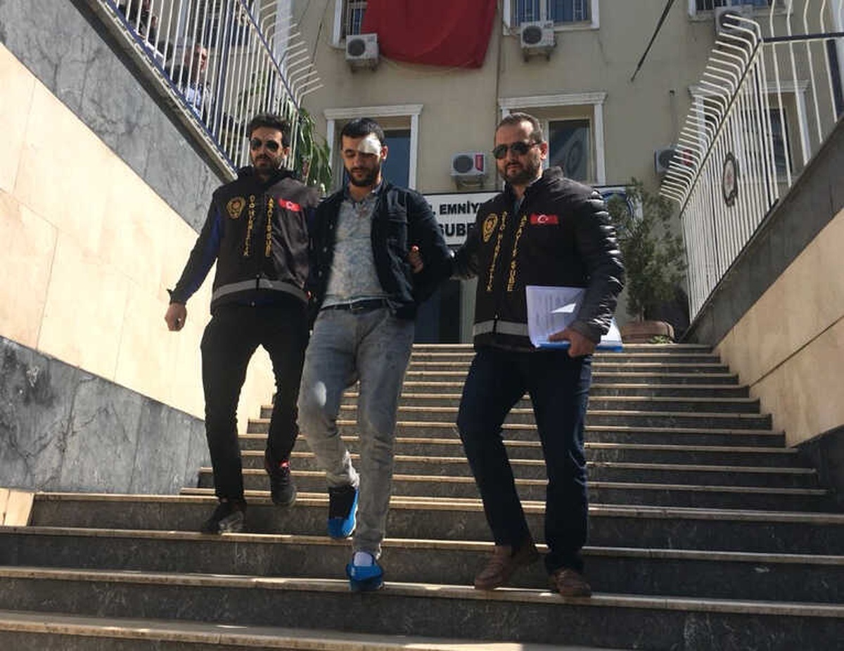 Etiler\'de Yakalanan Suç Makinesi Adliyeye Sevk Edildi