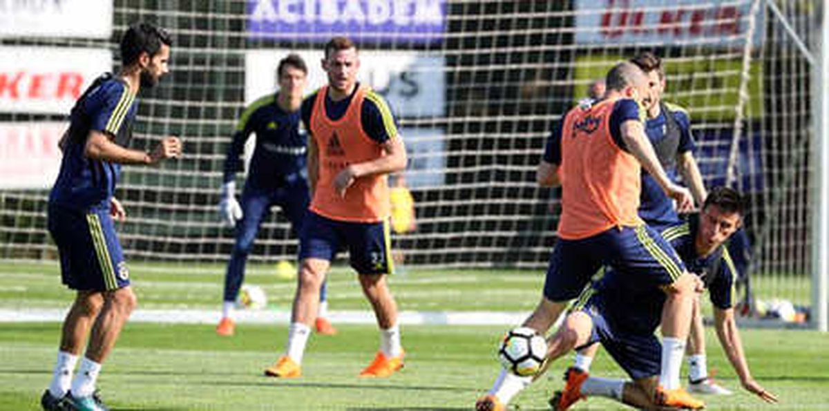 Fenerbahçe\'de Sivas Mesaisi