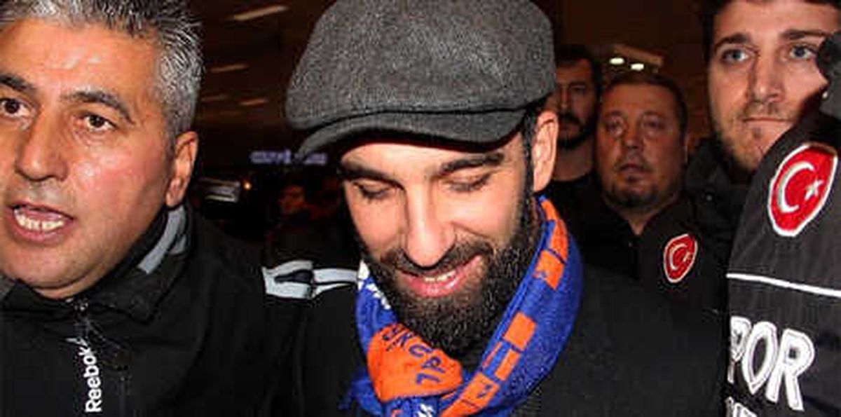 G.saray Taraftarından \'Arda Turan\' Tezahüratı!