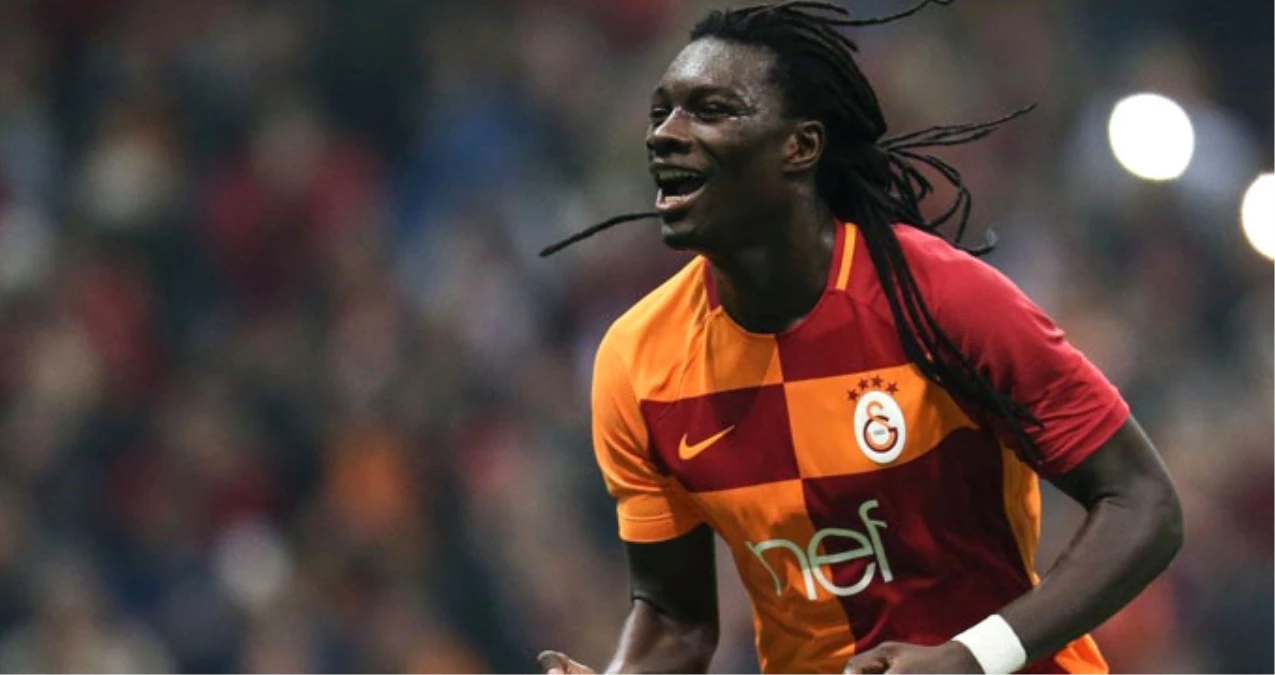 Galatasaray\'da Yılın futbolcusu Bafetimbi Gomis Seçildi