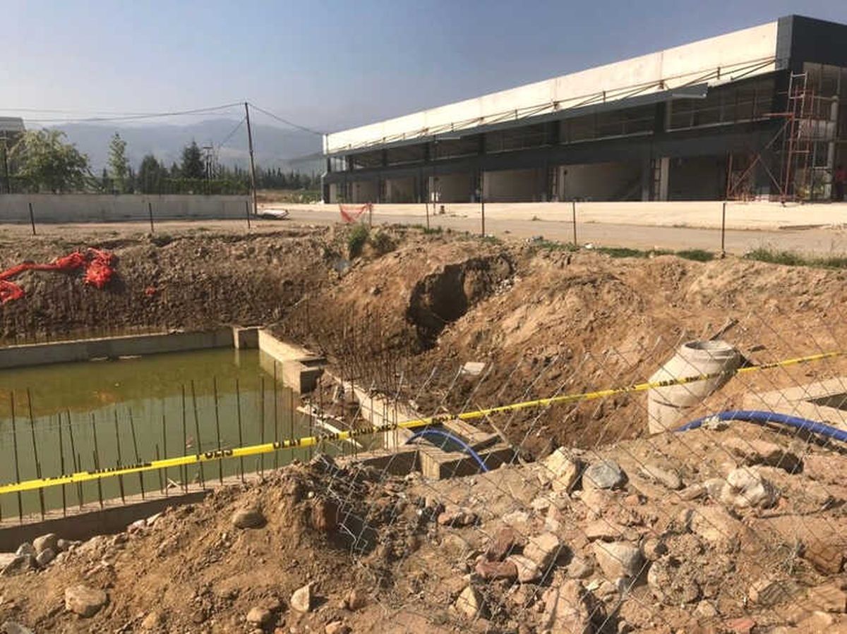 İnşaat Temelinde Biriken Suya Düşen Çocuk Yoğun Bakımda