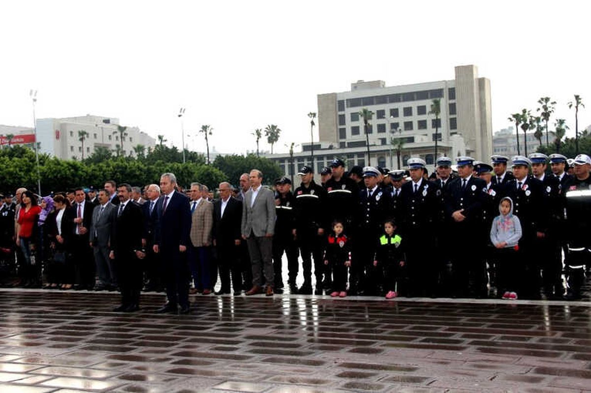 İskenderun\'da \'Polis Haftası\' Kutlamaları