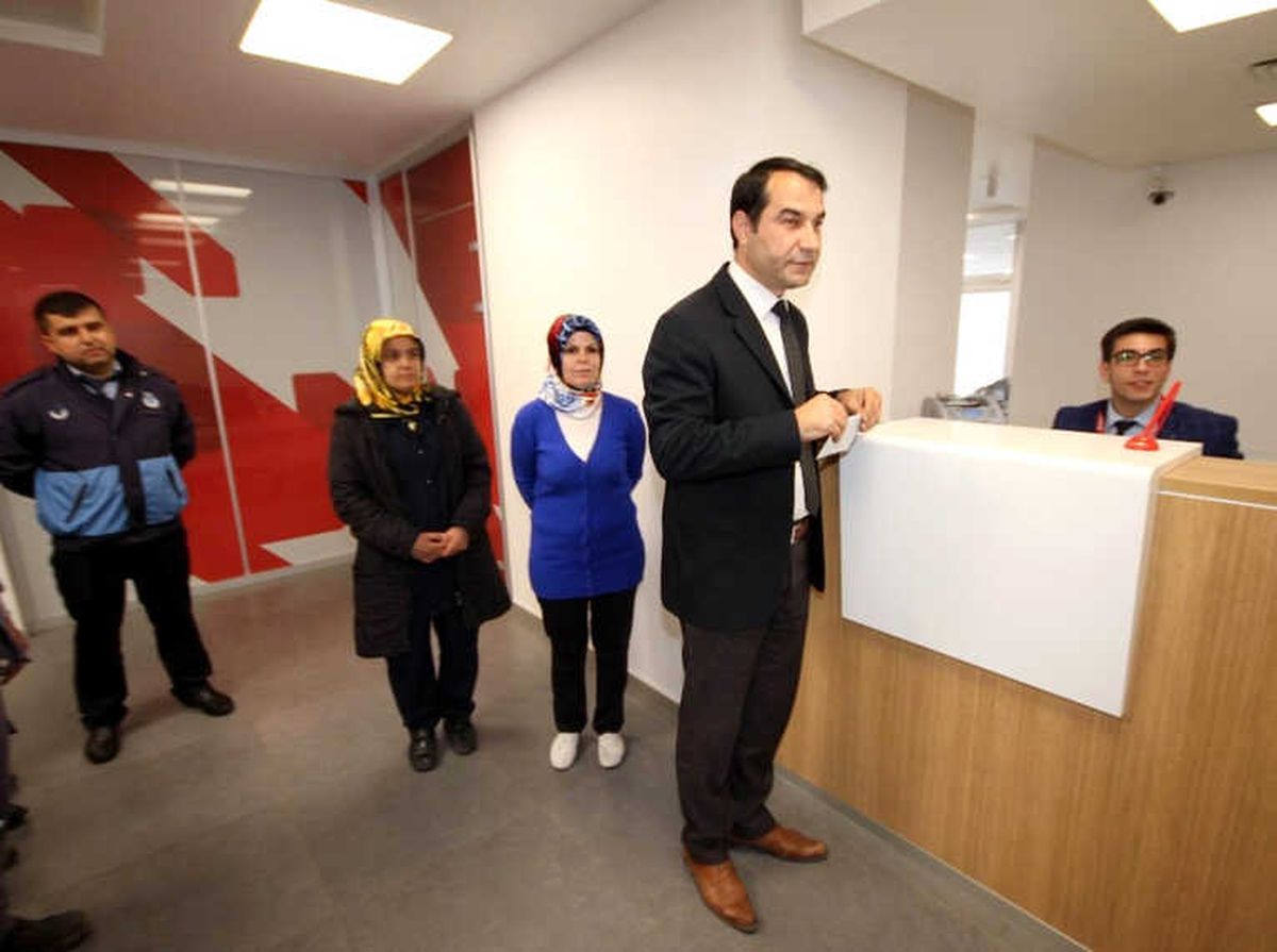 Kadro Sevinci Yaşayan Belediye İşçilerinden Mehmetçiğe Anlamlı Destek