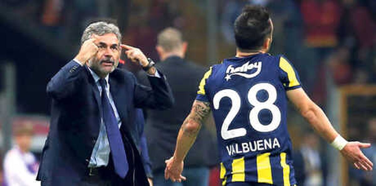 Kocaman, Valbuena\'yı \'Messi\' ile Vurdu!