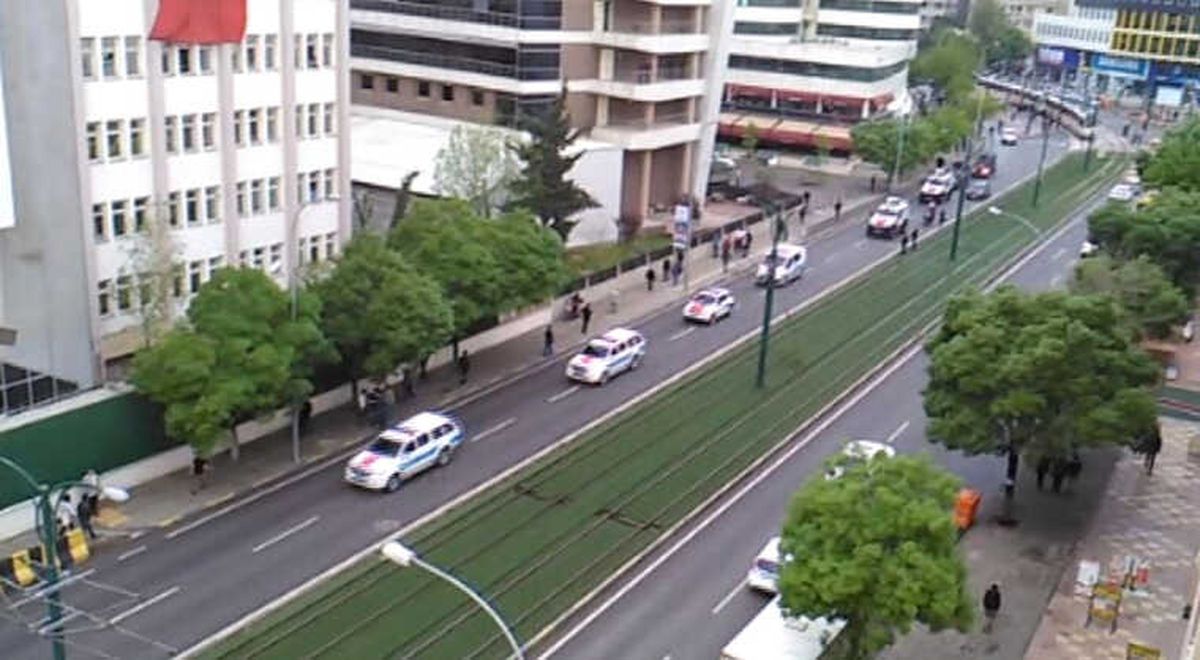 Polis Ekiplerinden Sınırda Gövde Gösterisi