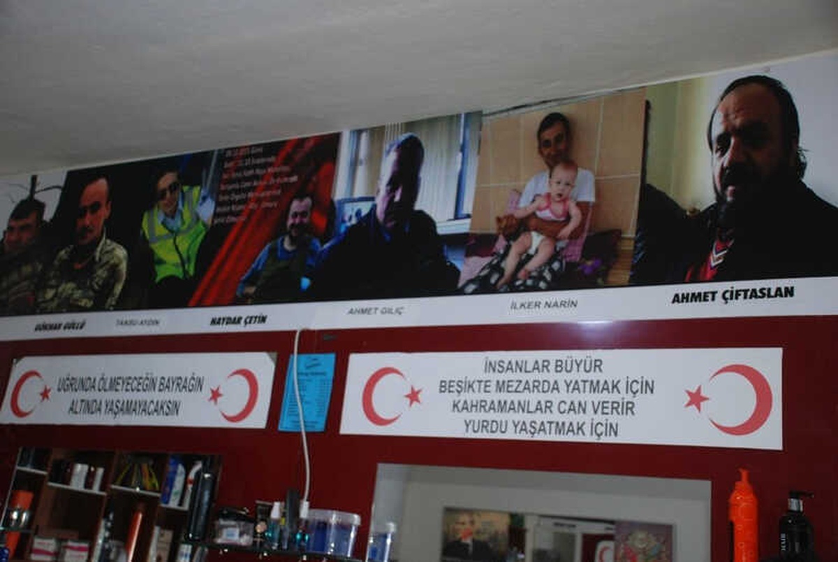Şehidin Adını Verdiği İş Yerinin Duvarlarına Şehit Fotoğrafları Astı