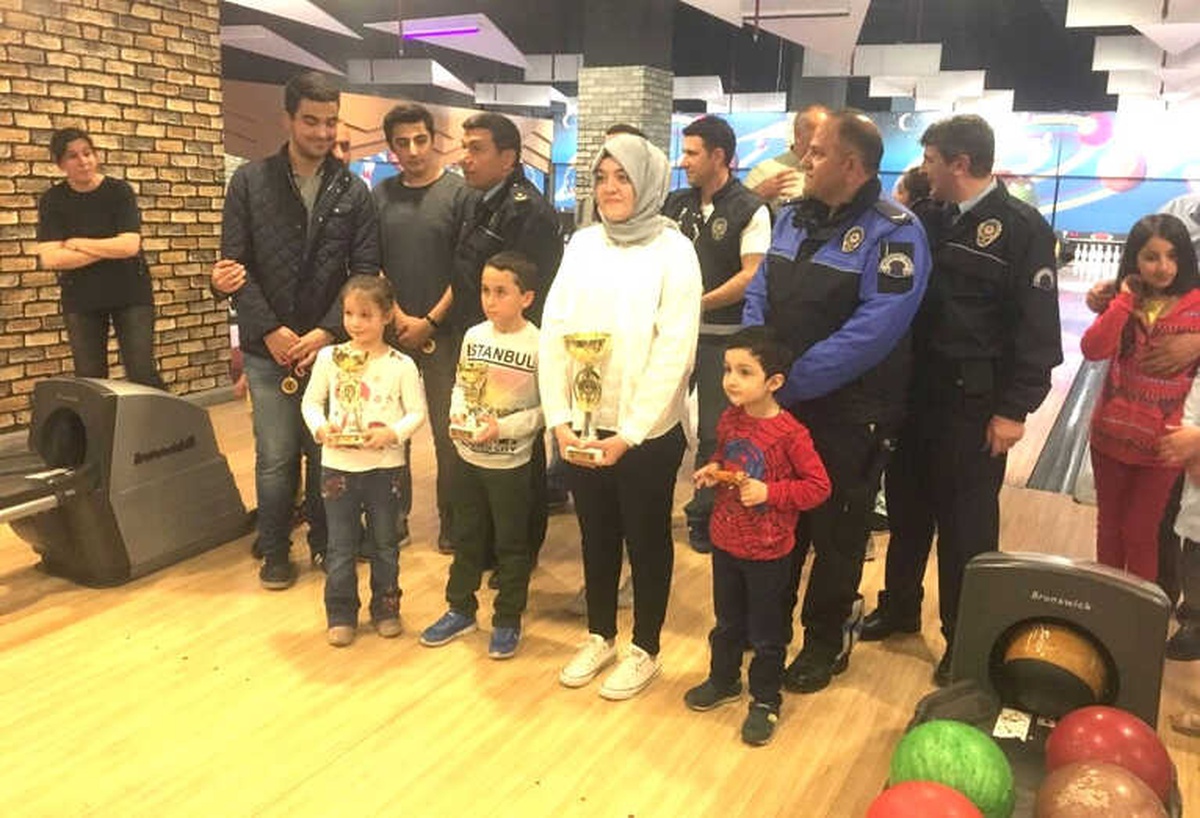 Şehit ve Gazi Aileleri Bowling Etkinliğinde Buluştu
