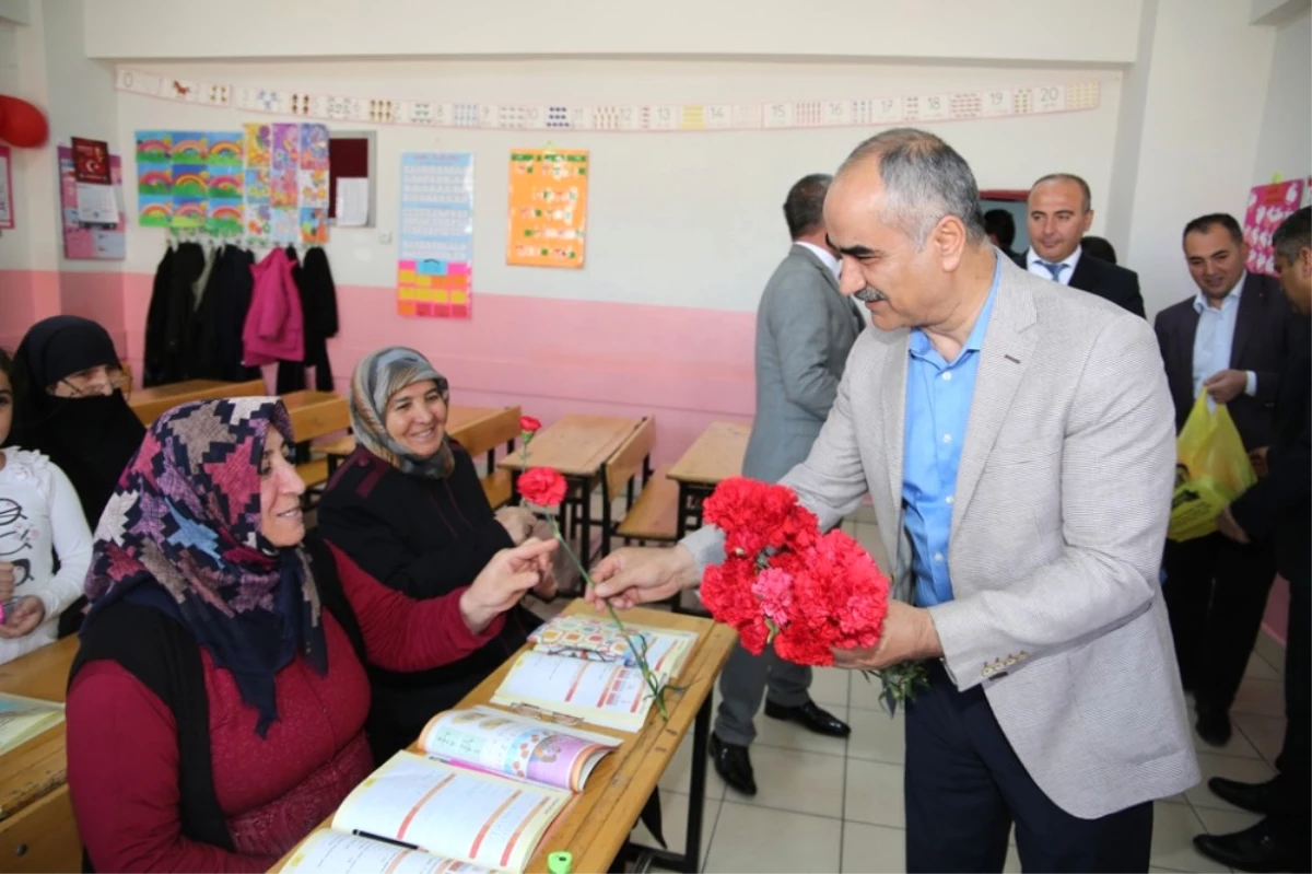 Sivas Belediyesi\'nden Okuma, Yazma Seferberliğine Destek