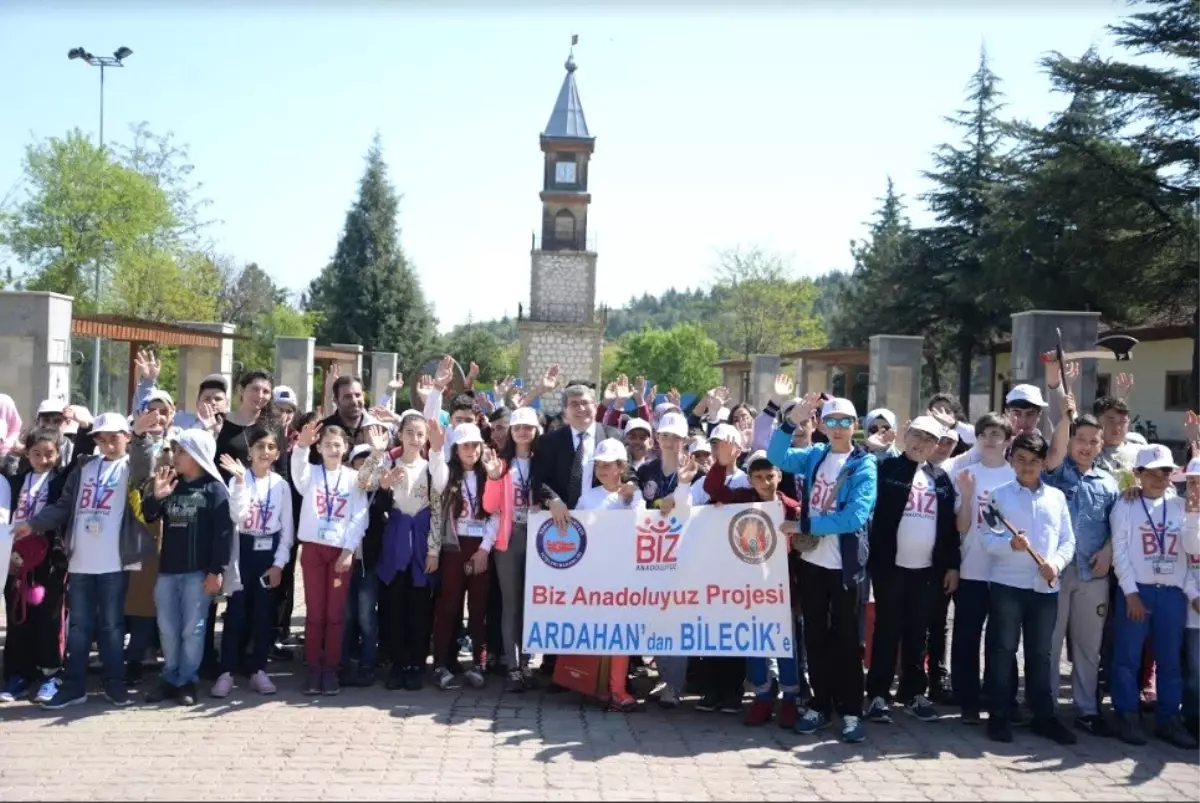 Başkan Vekili Nihat Can, Ardahanlı Öğrencileri Ağırladı