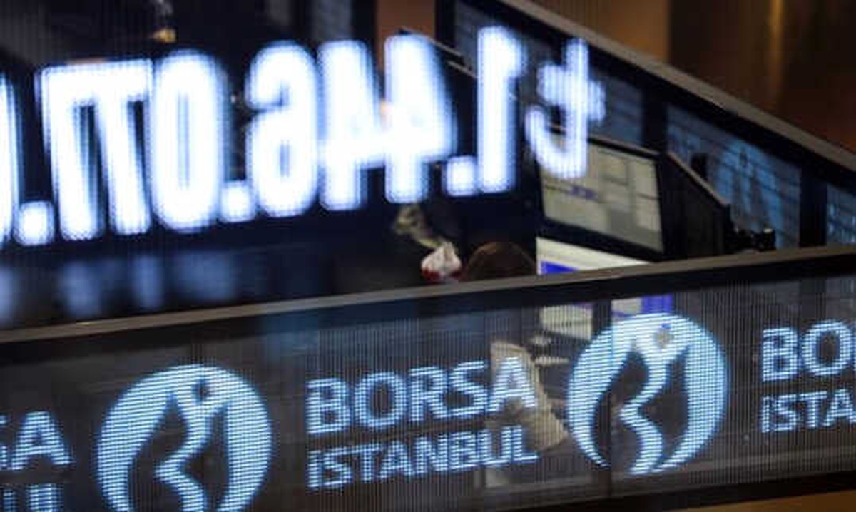 Borsa Negatif Seyri Sürdürerek Açıldı