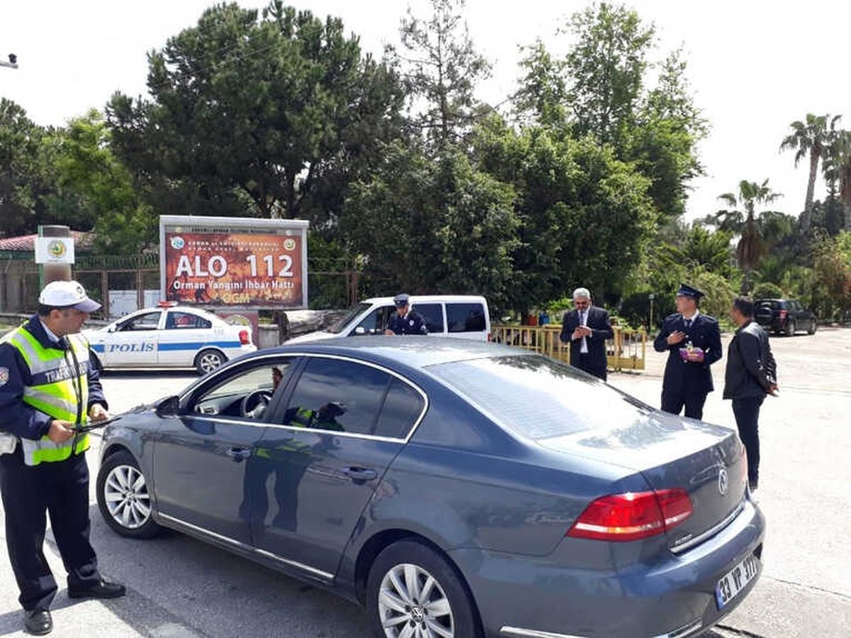 Ceza Değil Çikolata Yediler