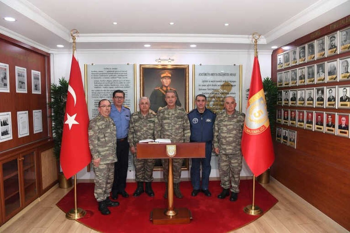 Genelkurmay Başkanı Hulusi Akar Çorlu\'da Birlikleri İnceledi