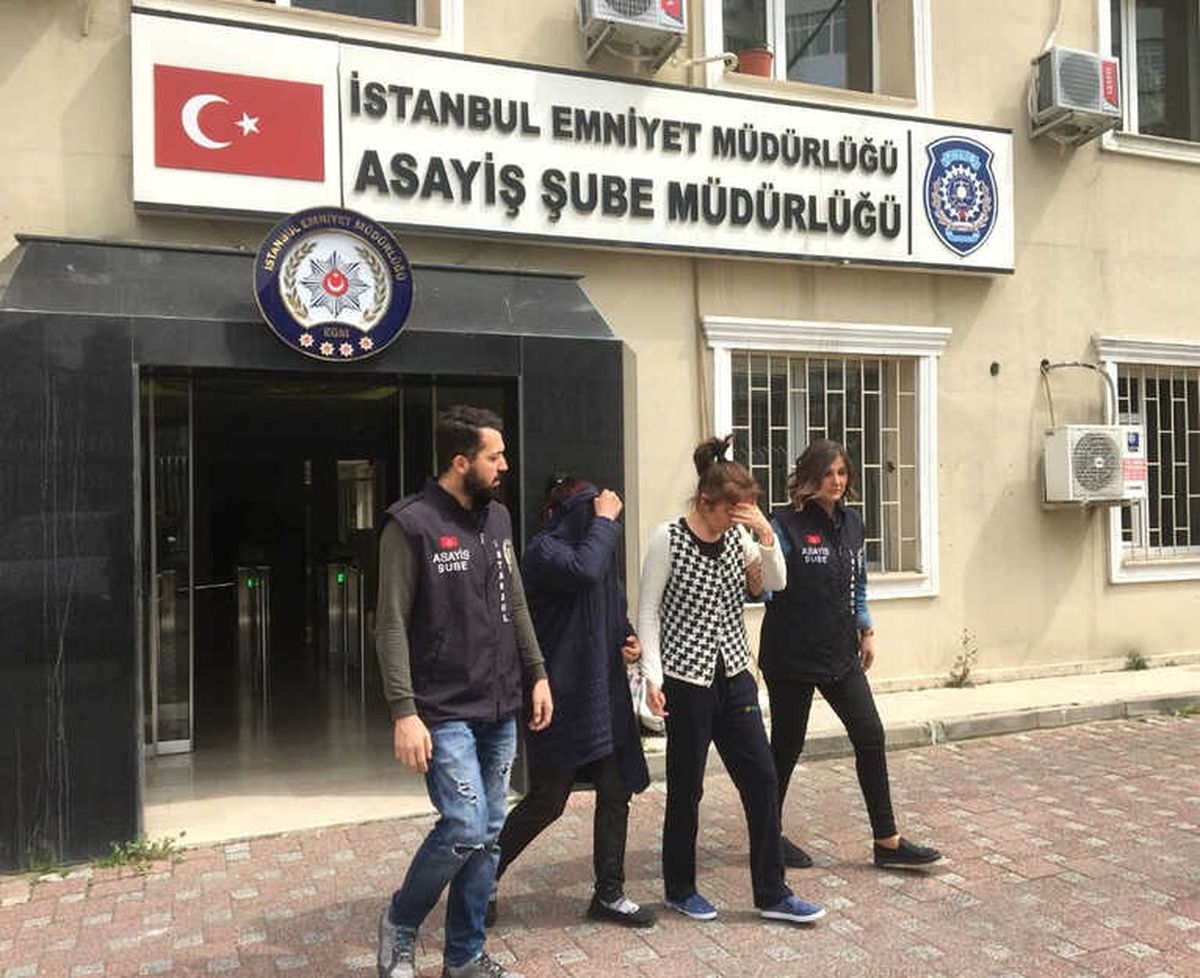 Hizmetçisi, Yaşlı Kadının Evini Soydurdu