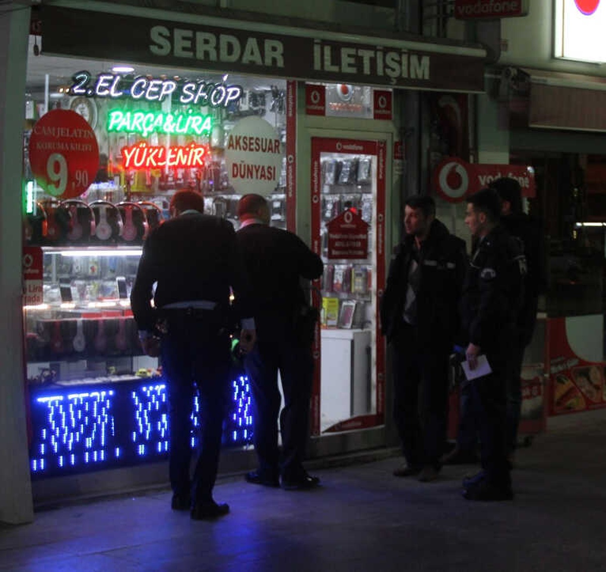 İkinci El Telefon Kavgası Kanlı Bitti