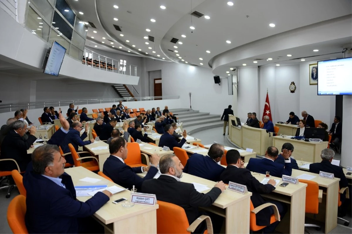 Meclis Toplantısında Encümen ve Komisyonlara Üye Seçimleri Yapıldı
