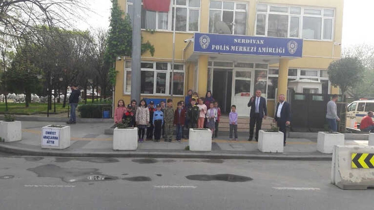 Öğrencilerden Polis Merkezine Ziyaret