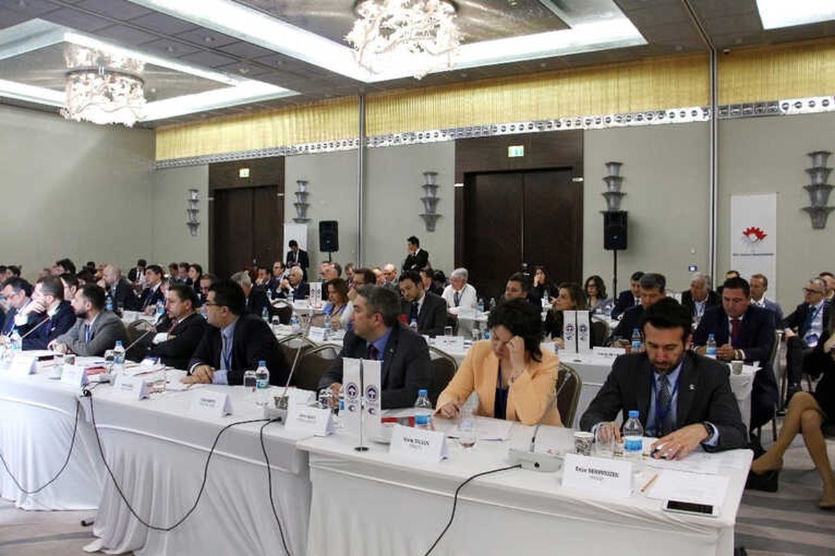 Özlü: "Yerli Otomobil, Sadece Teknolojik Bir Ürün Olmakla Kalmayacak, Bütün Dijital Trendlere de...