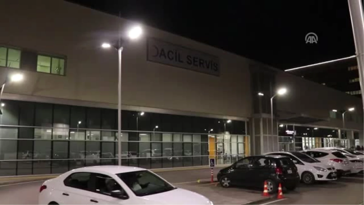 Sanatçı Kabaklı Burdur\'da Trafik Kazası Geçirdi - Isparta Şehir Hastanesi Başhekimi Keskin - Isparta