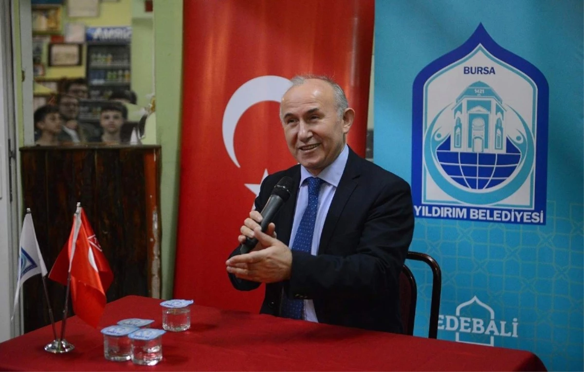 Türkiye\'nin Eğitim Sisteminin Temelinde Din, Tarih ve Edebiyat Yer Almalıdır"