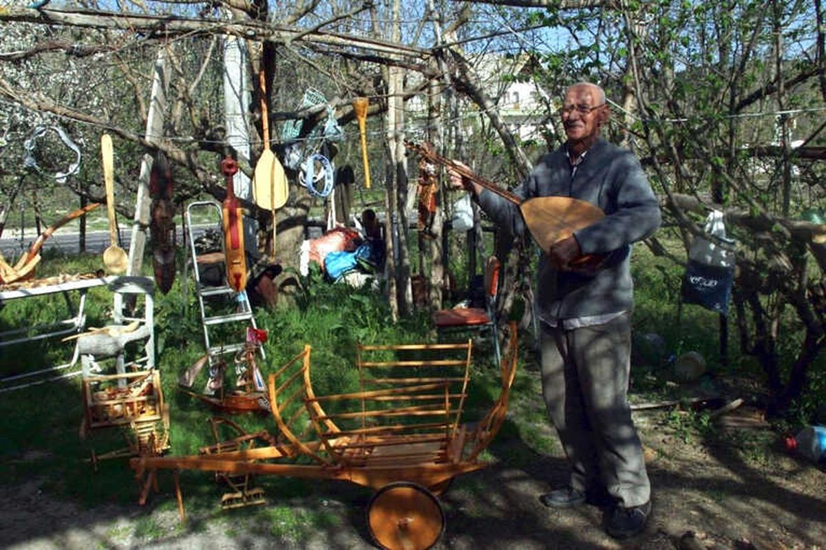 60 Yaşında Ahşap Sanatı