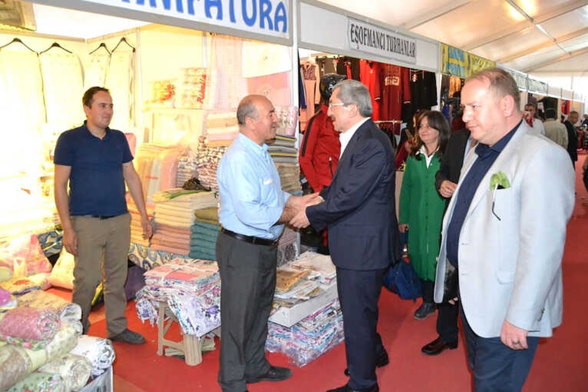 Başkan Vergili \'Den Çadır Esnafına Ziyaret