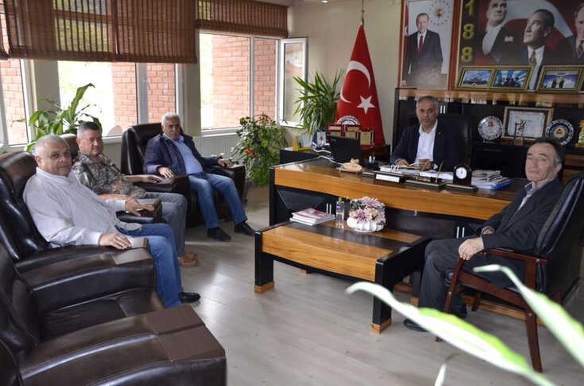 Başkan Yaman Muhtarlarla Bir Araya Geldi