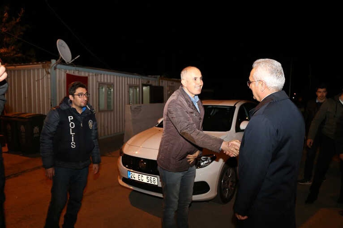 Başsoy: "Millet Olarak Polisimizin Her Zaman Yanındayız"