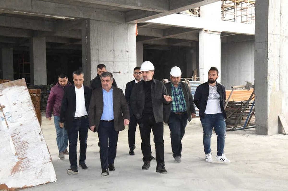 Esenyurt Belediye Başkanı Alatepe: "1 Aralık\'a Kadar Tüm İnşaatlarımız Bitecek"