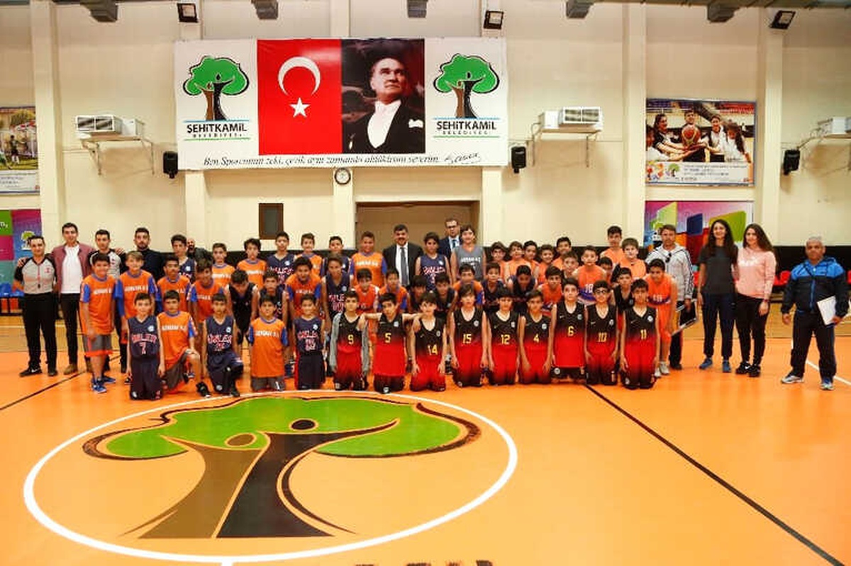 Gaziantep 6. Geleneksel 23 Nisan Basketbol Kupası Başladı